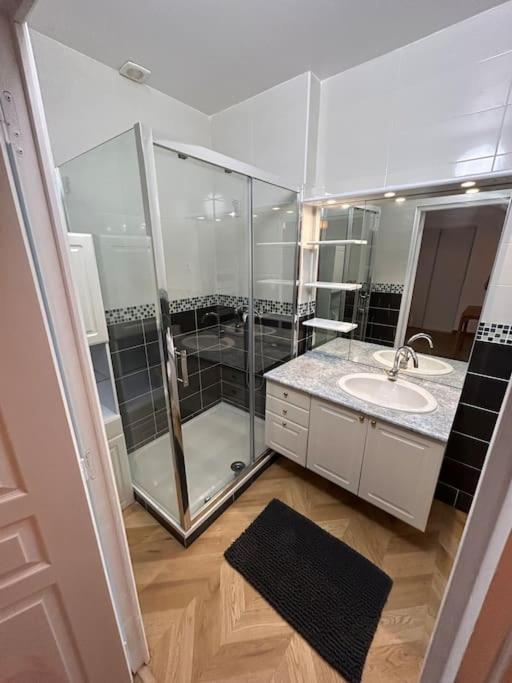 דירות Grand Cru * Magnifique Duplex Au Coeur D'Épernay מראה חיצוני תמונה